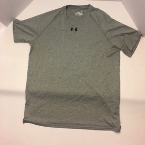 Under Armor Heat Gear loose T shirt